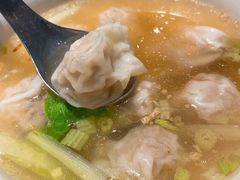 馄饨汤-朱记馅饼粥店(新光三越南西店)