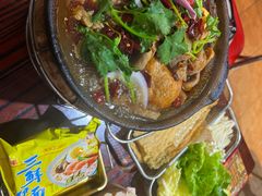 -沙胆彪炭炉牛杂煲(成都玉林店)
