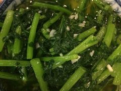 -郭巨人农家食堂(南部商务区店)