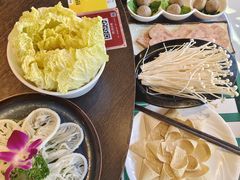 -九牧鱻·渝老鬼重庆火锅(人民路店)