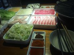 -韩烧里烧肉啤酒馆(大唐西市店)