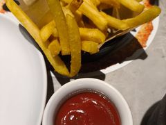 -必胜客(上海新南方商城PH店)