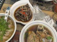 -老谢野馄饨(延安路店)