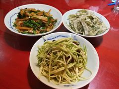 -窄巷子陕菜馆·地道陕西菜(粉巷店)