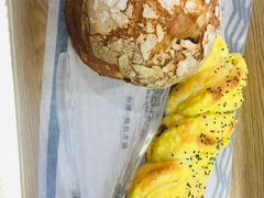-焙丽拾光(麦凯乐直营店)