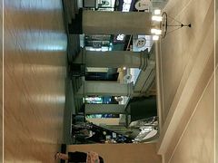 -王府井奥莱临潼小镇(临潼店)