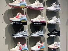 -NIKE品牌体验店(金源新燕莎店)