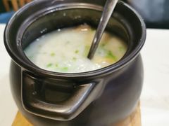 -乜都得港式茶楼(天贵路店)