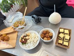 -辣辣小吃豆花米线(大观篆新农贸市场店)