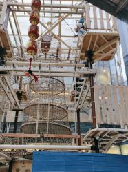 -PIPIKINGDOM皮皮王国欢乐号(欢乐海岸购物中心店)