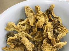 炸鱼皮-榮泰米粉湯(Left Shop)