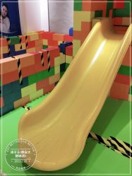 -孩子王(静安大融城店)