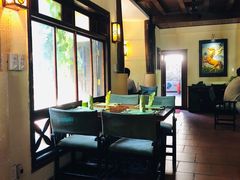 -Lam Vien Restaurant