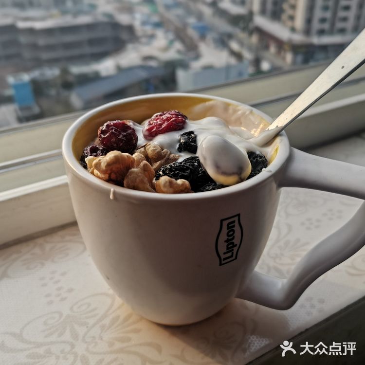 ●洽洽小黄袋每日坚果