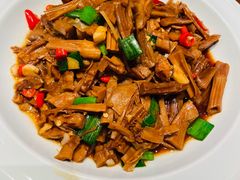径山焖烧竹笋尖-径山十八道·风味民间菜(杭州总店)