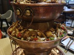 -川乐小镇·炭火蛙锅肥肠鸡(苏州中心店)