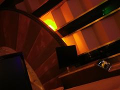 -碧中海汤泉汗蒸酒店