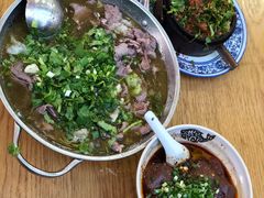 -杨三娘跷脚牛肉(羊子山西路店)