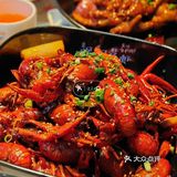 2023年的第1⃣️顿小龙虾bi须是靓靓蒸虾