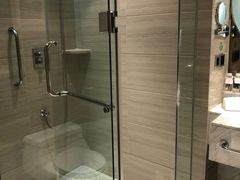 -上海中航虹桥机场泊悦酒店