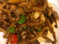 -董厨煨汤馆(车站路店)