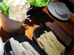 -捞围鲜·港式打边炉(海阳路店)