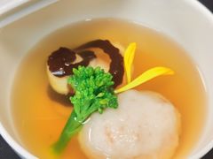 -丽思卡尔顿·炙焰·铁板烧餐厅