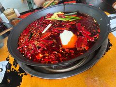 -黄潇洒老火锅(九眼桥宏济巷店)
