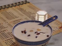 传统牛奶桃胶加莲子-双喜老铺(人民广场店)