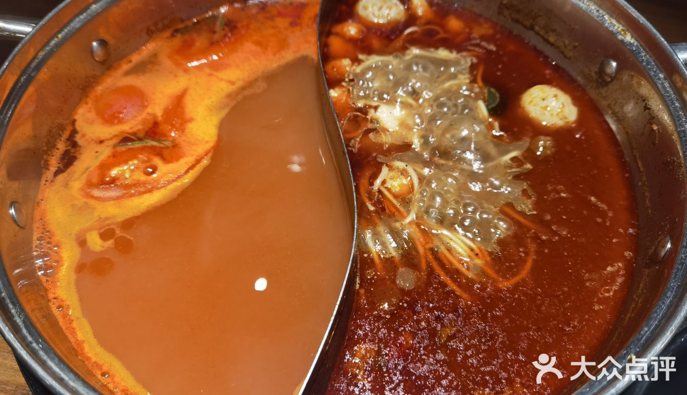 火锅味道也很好吃。确实挺好的，强烈推荐大家都来吃哈哈哈