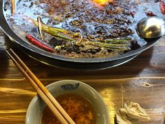 -六公里老火锅(总店)