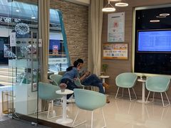 -维乐口腔(美维云门诊陆家嘴店)