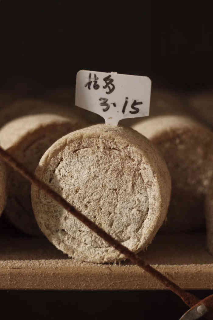 83人赞大福2月18日 20:00打分「北京蓝」蓝纹奶酪居然没有想象的味道