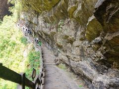 -龙水峡地缝景区
