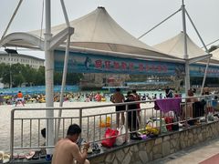 -白鹿温泉加勒比水上乐园