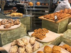 -圣丰索菲特·2 On 988 Café 自助餐厅