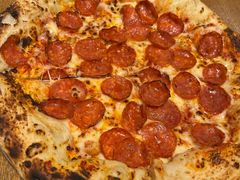 -Tube station站点比萨(王府井百货店)