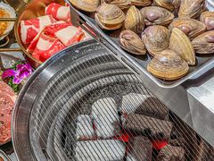 -围炉肉舍•炭烤活鳗•丹东海鲜烤肉(步行街店)