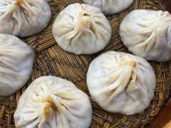 -笑来喜馄饨小笼工坊店(湖滨街店)