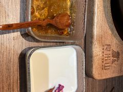 -良米山·云南野生菌过桥米线(上海首店)