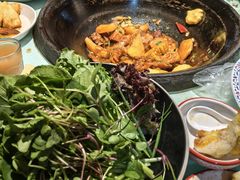 -鱼窝棚柴火铁锅炖(富山屯店)