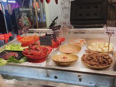 自助取餐区-成都你六姐·牛肉冒菜(城市集市合生汇店)