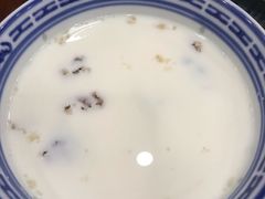 桃胶牛奶-赵记传承特色牛奶甜品(泉城广场店)