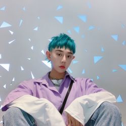 -I+造型烫发染发