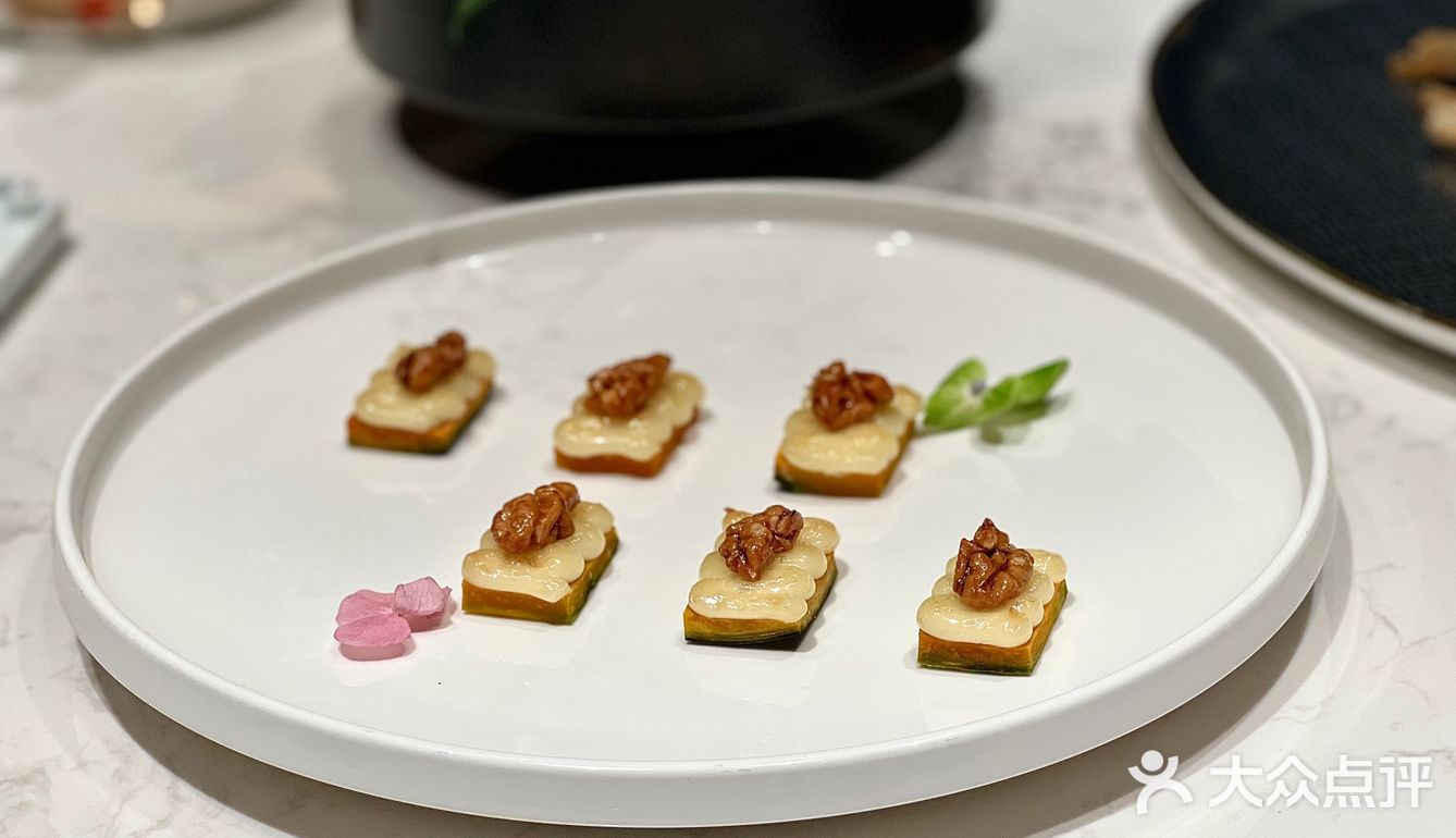 入围黑珍珠餐厅|久席·四季淮扬