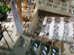 -Trend1881视光·蔡司视觉(领展广场店)