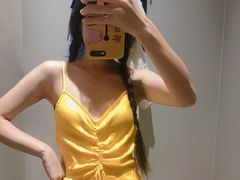 -URBAN REVIVO(七宝领展广场店)