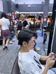 -藤野造型专业烫染接发