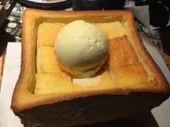 面包诱惑-绿茶餐厅(同成街华联店)