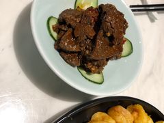 -梅龙镇广场